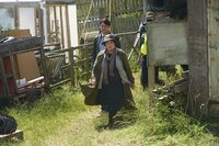 Aiden Healy (Kenny Doughty, l.); Vera Stanhope (Brenda Blethyn, r.) Aiden Healy (Kenny Doughty, l.); Vera Stanhope (Brenda Blethyn, r.)