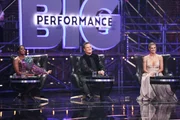 Das Jurypanel mit Motsi Mabuse (l.), Guido Maria Kretschmer und Michelle Hunziker.