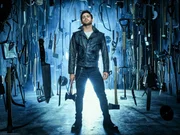 Dalton (Lindsay Farris)