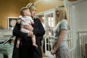 Amanda Rollins (Kelli Giddish, l.), Kim Rollins (Lindsay Pulsipher)