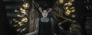 Nur Leo kann in Alisas (Anastasia Martin) Gedankenlabyrinth eindringen.