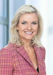 Ratgeber- und Telebörse-Moderatorin Carola Ferstl.