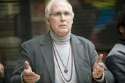 In einer Lerngruppe mit Jeff: Pierce Hawthorne (Chevy Chase) ...