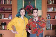 Lin (Karin Hanczewski, l.) und Gloria (Bärbel Schwarz, r.).