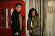 THE ROOKIE - "The Overnight" - Officers Chen and Bradford respond to a call at the Los Angeles auditions of "American Idol," and Officer Chen ends up facing Ryan Seacrest and the judges (Katy Perry, Luke Bryan and Lionel Richie). Meanwhile, Chen befriends reporter (Roselyn Sanchez) whose motives are not clear on an all-new episode of "The Rookie," airing SUNDAY, APRIL 5 (10:00-11:00 p.m. EDT), on ABC. (ABC/Raymond Liu) NATHAN FILLION, MEKIA COX