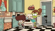 L-R: Lynn, Luan