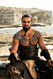 Khal Drogo (Jason Momoa)
