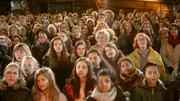 Die Freude am Singen eint alle 350 Teilnehmerinnen und Teilnehmer bei diesem Mitmachkonzert.
