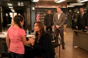 v.l.: Gabriela Sosa (Scarlet Daisy Lopez), Lieutenant Olivia Benson (Mariska Hargitay), Odafin "Fin" Tutuola (Ice T), Jeff Philips (Andy Powers) und Dominick "Sonny" Carisi (Peter Scanavino)