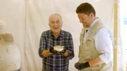 Picture shows_Presenter Tony Robinson and Dr. Antonio J. Morales. Tony holds the 4000 year old heart of an Egyptian Prime Minister called Ipi, Deir el-Bahari, Luxor, Egypt