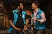 Ein ganz besonderer Fall wartet auf Leroy (Craig Robinson, l.), Max (Adam Scott, r.) und das Team, doch dieser Einsatz könnte ihnen schließlich zum Verhängnis werden ...