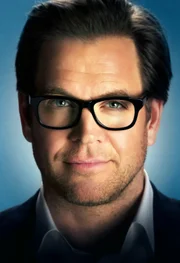 (1. Staffel) - Dr. Jason Bull (Michael Weatherly) ist Spezialist auf dem Gebiet des menschlichen Verhaltens. Der Psychiater und Gerichtsanalytiker sorgt mit seiner verblüffenden Menschenkenntnis dafür, dass selbst hoffnungslose Fälle freigesprochen werden ...