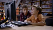 L-R: Max Hunter (Stony Blyden), Sal Hunter (Daan Creyghton)