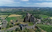 Das französische Rhône-Tal ist dicht besiedelt: Ruinen der Burg von Roquemaure.