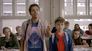 L-R: Max Hunter (Stony Blyden), Sal Hunter (Daan Creyghton)
