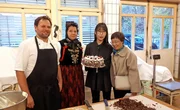 Protagonistin Venjing schwärmt von Schwarzwälder Kirschtorte.