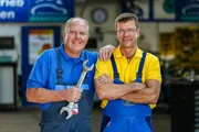 Die Autodoktoren: Hans-Jürgen Faul (l.) und Holger Parsch