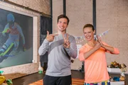 Moderator Felix Neureuther und Gymnastik-Trainerin Claudia Schneiter.