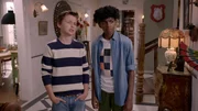 L-R: Sal Hunter (Daan Creyghton), Jake Hunter (Wilson Radjou-Pujalte)