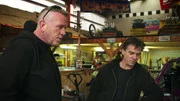 Klaus Borrmann (L.) and his team work hard in the Hanseatic city to master the challenges.