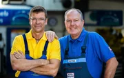 Die Autodoktoren: Hans-Jürgen Faul (r.) und Holger Parsch