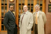 L-R: Ed Green (Jesse Martin),  Donald Cragen (Dann Florek), Joe Fontana (Dennis Farina)