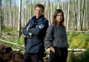 Titelmotiv / Presseheft Kriminaltechnikerin Dr. Viktoria Wex (Claudia Eisinger) und Dorfpolizist Leon Pawlak (Sebastian Hülk).