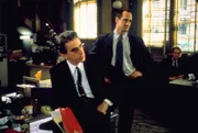 Det. Elliot Stabler (Christopher Meloni), Det. John Munch (Richard Belzer)