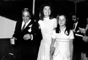 Aristoteles Onassis und Jackie Onassis mit Caroline Kennedy – 1968