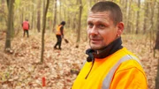 Truppführer Tony Jachtner ist der Arbeit seines Trupps zufrieden.