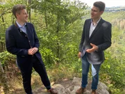 Landrat Oliver Bär und Bürgermeister Kristan von Waldenfels.