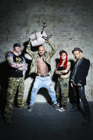(1. Staffel) - Sagen den Tattoo-Sünden den Kampf an: (v.l.n.r.) Randy Engelhard, Bertram "Berti" Krause, Nancy Mietzi und Mick Mark ... (1. Staffel) - Sagen den Tattoo-Sünden den Kampf an: (v.l.n.r.) Randy Engelhard, Bertram "Berti" Krause, Nancy Mietzi und Mick Mark ...