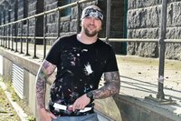 Körperkunst statt Farbmassaker: Erfahrene Tätowierer machen sich auf die Jagd nach den schlimmsten Tattoo-Sünden der Republik: Randy Engelhard ... Körperkunst statt Farbmassaker: Erfahrene Tätowierer machen sich auf die Jagd nach den schlimmsten Tattoo-Sünden der Republik: Randy Engelhard ...