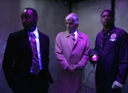 L-R: Detective Ed Green (Jesse L. Martin), Joe Fontana (Dennis Farina), CSU Tech Joel Lowden (Avery Glymph)