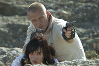 Anika (Nan Yu, l.) und Ronson (Dolph Lundgren, r.) wollen in der tiefsten Mongolei eine kostbare Reliquie finden, die übernatürliche Kräfte besitzen soll. An ihre Fersen heften sich skrupellose Gangster, die ebenfalls diese gefährliche Antiquität besitzen wollen ... Anika (Nan Yu, l.) und Ronson (Dolph Lundgren, r.) wollen in der tiefsten Mongolei eine kostbare Reliquie finden, die übernatürliche Kräfte besitzen soll. An ihre Fersen heften sich skrupellose Gangster, die ebenfalls diese gefährliche Antiquität besitzen wollen ...
