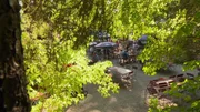 Der Biergarten der Erhartinger Brauerei.