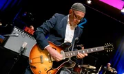 Der Gitarrist Martin Lejeune.