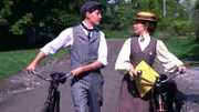 Anne Shirley (Megan Follows, r.) mit Gilbert Blythe (Jonathan Crombie)