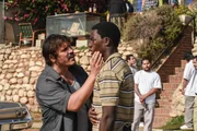 L-R: Gustavo 'El Oso' Zapata (Sergio Peris-Mencheta) and Franklin Saint (Damson Idris).