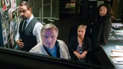 Tatort – Spieglein, Spieglein Sie sichten gemeinsam Videomaterial: Jan Josef Liefers als Gerichtsmediziner Karl-Friedrich Boerne, Axel Prahl als Kriminalhauptkommissar Frank Thiel, ChriTine Urspruch als Silke Haller, Mechthild Grossmann als Staatsanwältin Wilhelmine Klemm  Copyright: SRF/WDR/Thomas Kost