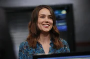 Megan Boone (Elizabeth Keen).