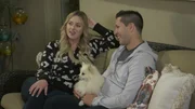 Kelly dresses up to surprise Kim with a planned birthday trip.