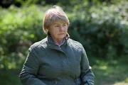 Betty Jackson (Annette Badland)
