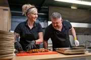 Das Kandidaten-Team Britta und Dirk in Aktion.