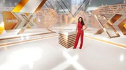 Moderatorin Nazan Eckes im "EXTRA"-Studio +++