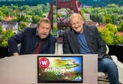Armin Rohde und Leonard Lansink im Studio beim "großen Deutschland-Quiz".
