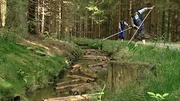 Der Schwarzenbergkanal ist eine technische Meisterleistung. 1789-1922 erbaut, sollte er Holz aus dem Böhmerwald auf einer Strecke von 45 Kilometern nach Wien transportieren.
