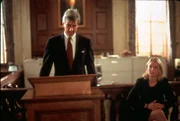 Law & Order Season12 Ep FORMERLY FAMOUS, Law & Order Season12, regie USA 2001-2002, Darsteller Elisabeth Rohm, Sam Waterston