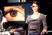 Wer ist Layla (Bridget Moynahan) wirklich? Auf wessen Seite steht sie? Wer ist Layla (Bridget Moynahan) wirklich? Auf wessen Seite steht sie?