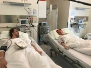 Das Ehepaar Winkler Seite an Seite nach den OPs
